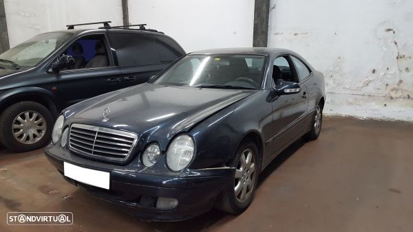 Para Peças Mercedes-Benz Clk (C208) - 1