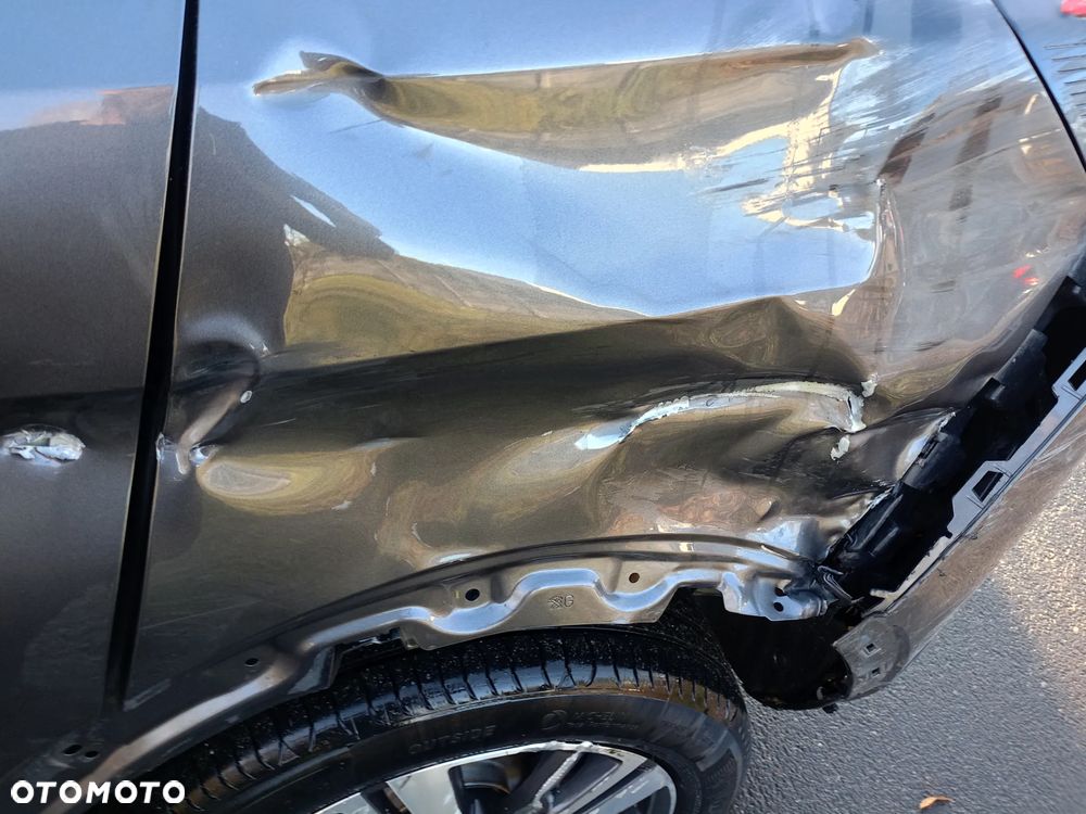 Peugeot 3008 BlueHDi 130 Stop & Start EAT8 Allure - 5