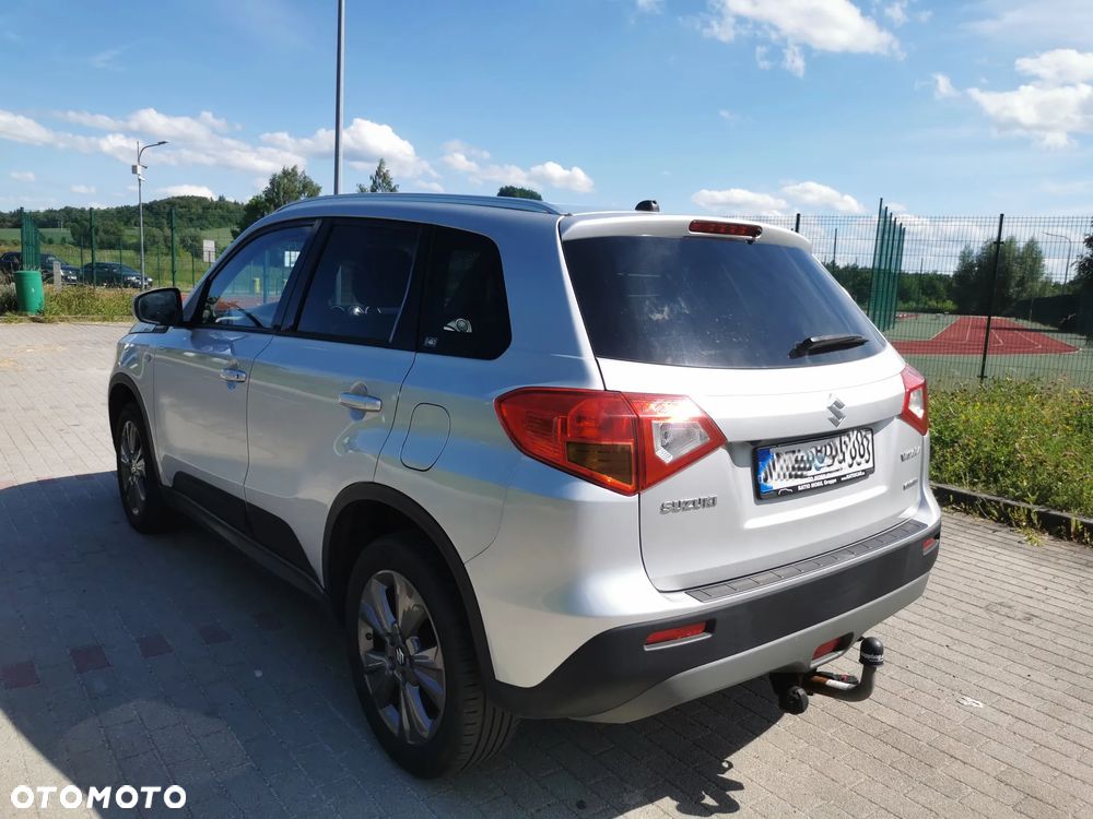 Suzuki Vitara 1.6 DDiS (4x4) Allgrip Comfort - 4