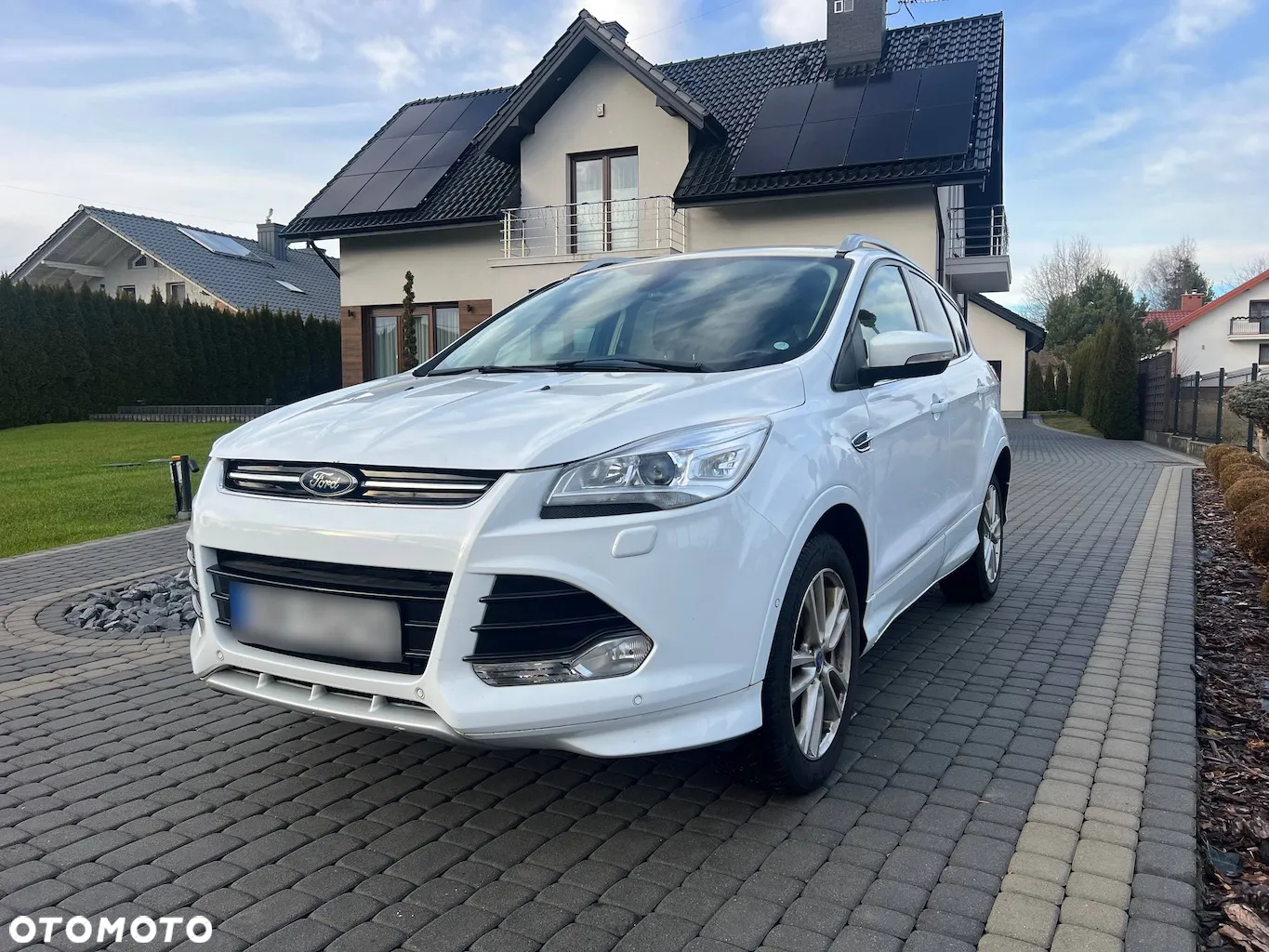 Ford Kuga 2.0 TDCi 4WD Titanium Plus - 3