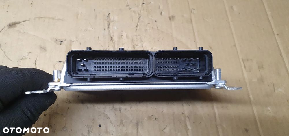 Komputer sterownik silnika Kia Sorento I 2.5 CRDI 39100-4A810 - 3