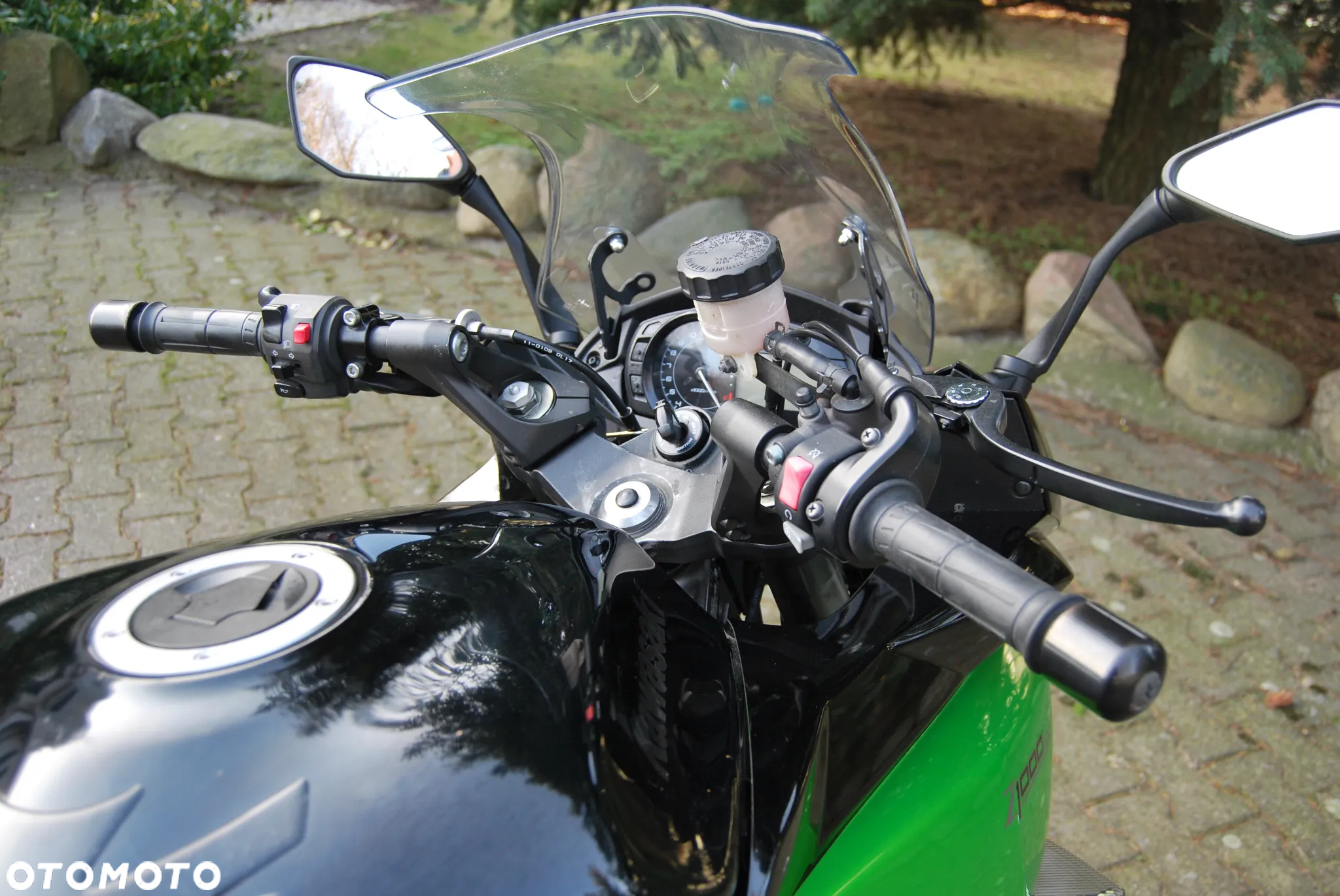 Kawasaki Z - 8