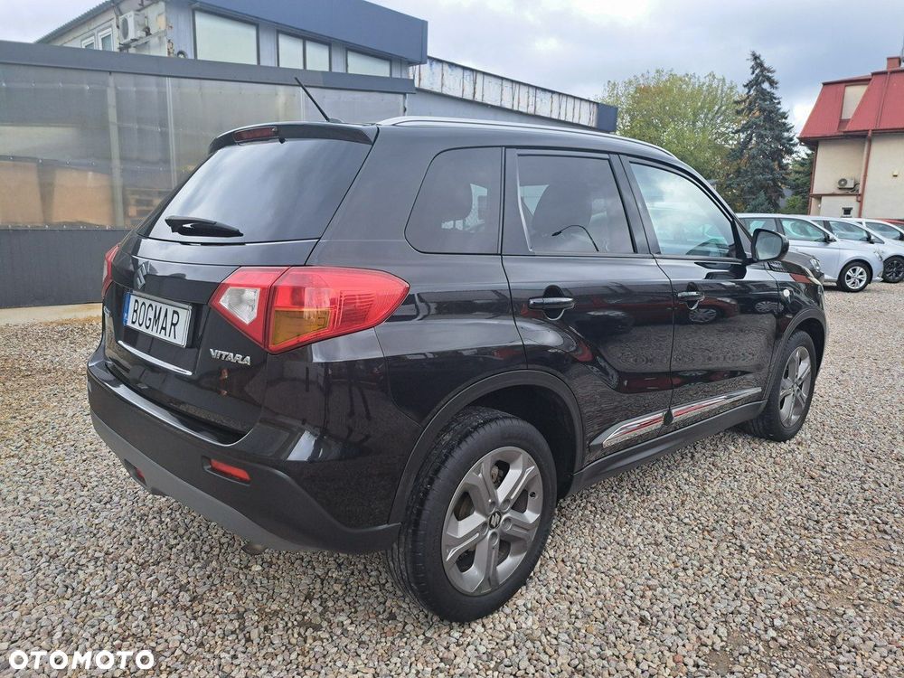 Suzuki Vitara 1.6 Comfort 2WD - 9