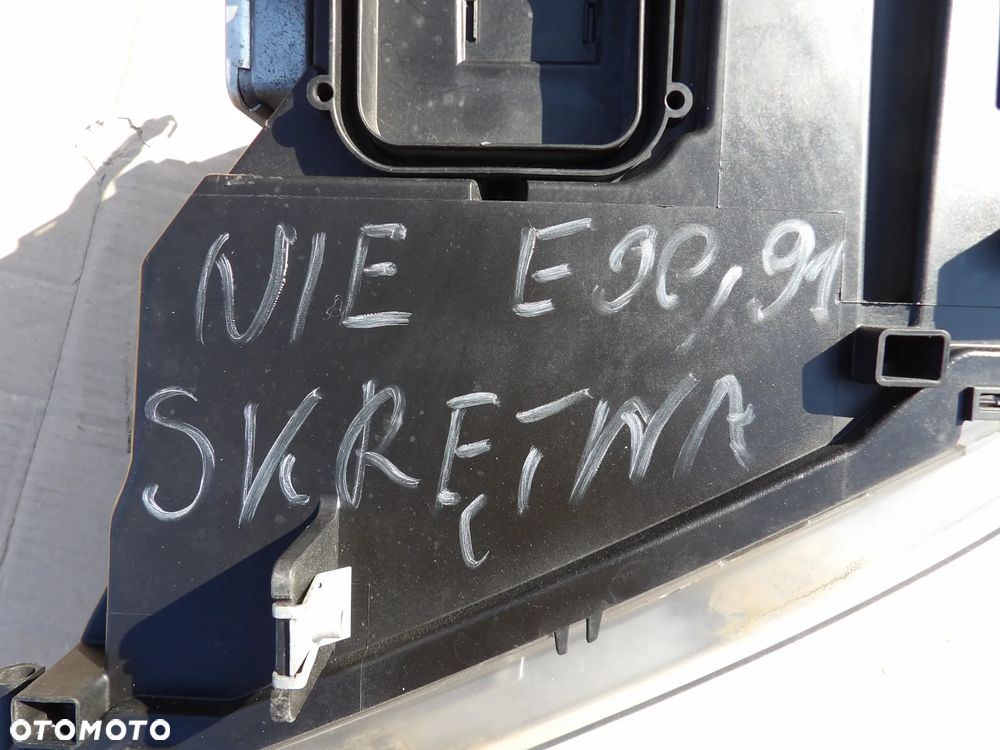 BMW - E90,E91 - BIXENON - PRAWA LAMPA PRZEDNIA - NIE SKRĘTNA - KOMPLETNA - EUROPA - STAN IDEALNY - 3