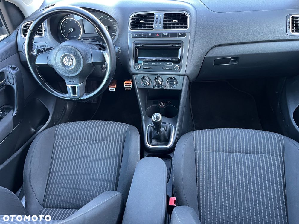 Volkswagen Polo 1.4 16V Highline - 28