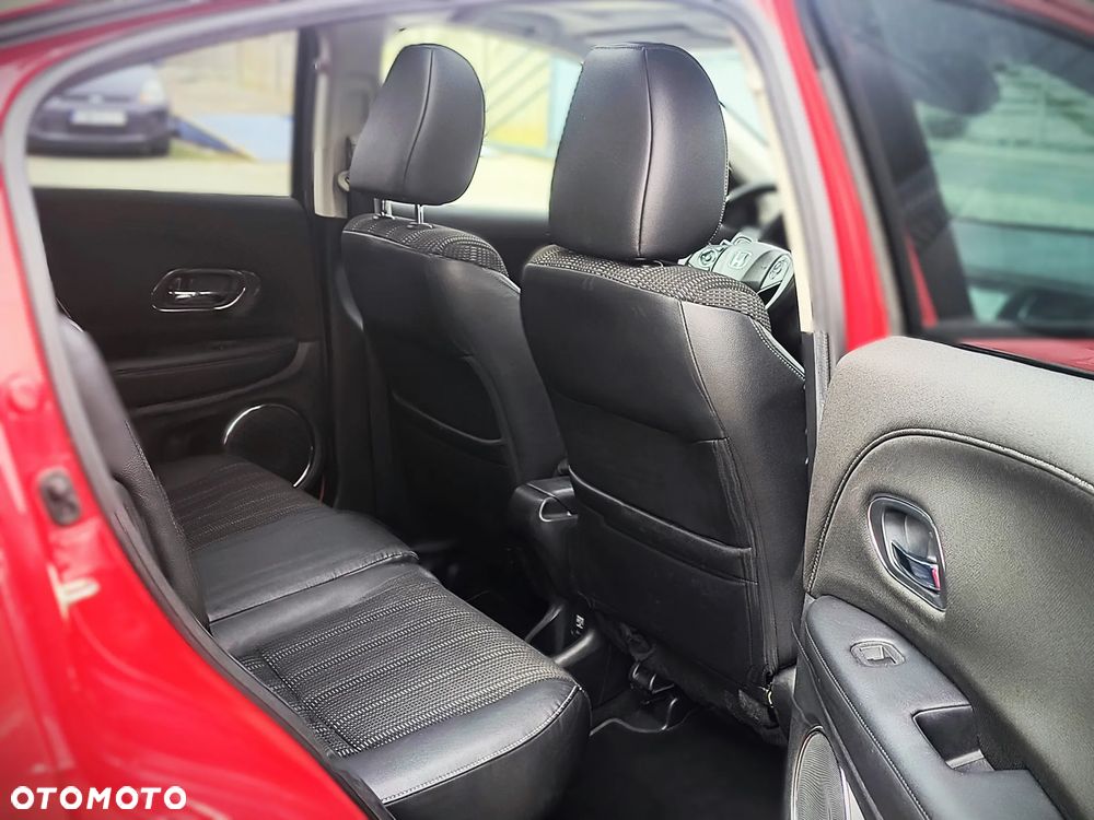 Honda HR-V 1.5 Executive (ADAS) CVT - 12