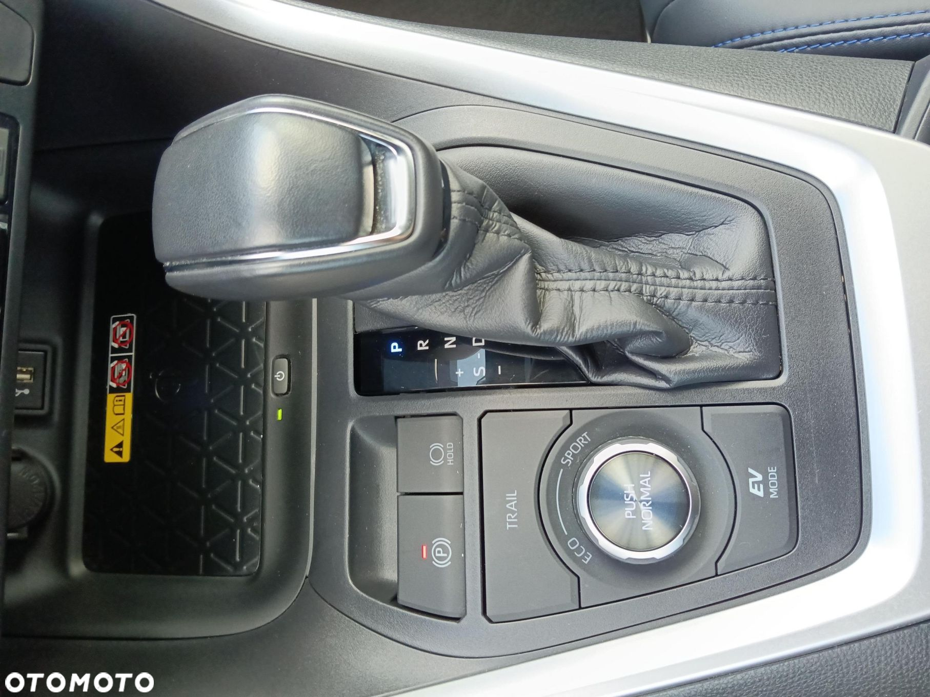 Toyota RAV4 2.5 Hybrid Selection 4x4 - 21