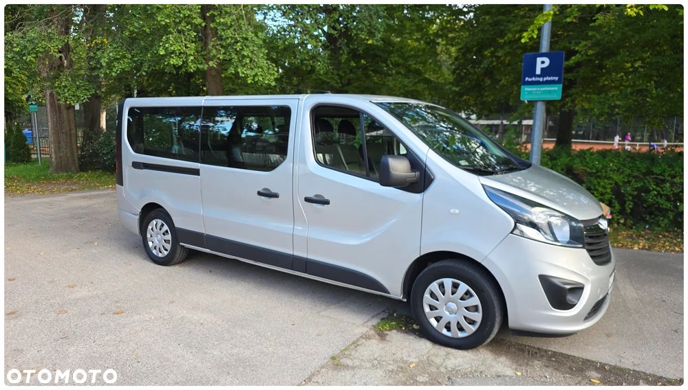 Opel Vivaro L2H1 2,9t Elegance - 6