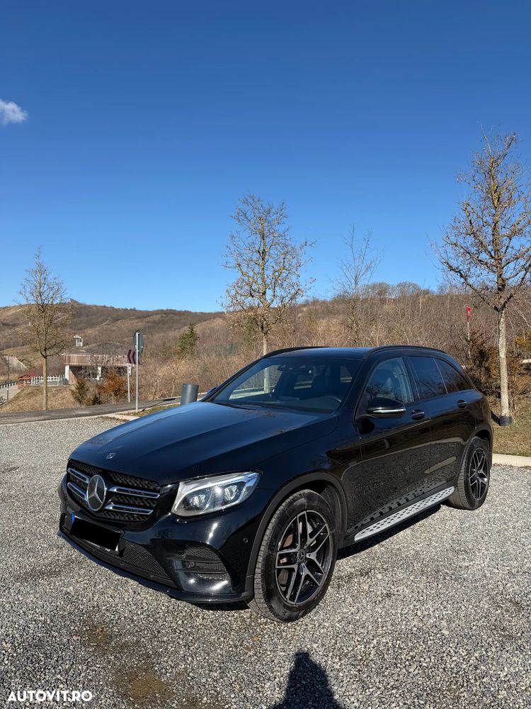 Mercedes-Benz GLC 350 e 4Matic 7G-TRONIC AMG Line - 2
