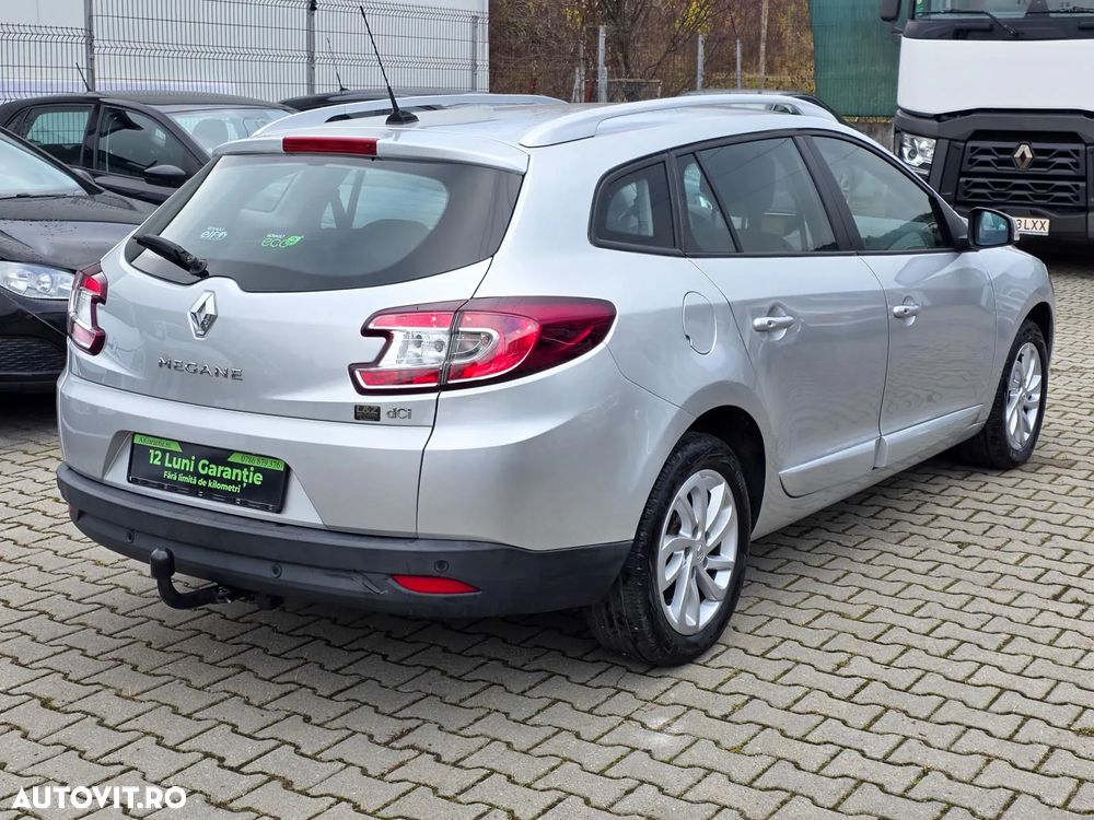 Renault Megane dCi 110 FAP Paris - 4