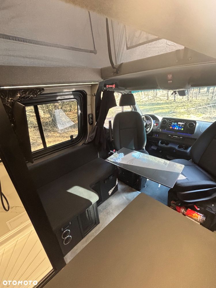 Mercedes-Benz Sprinter 4x4 - 12