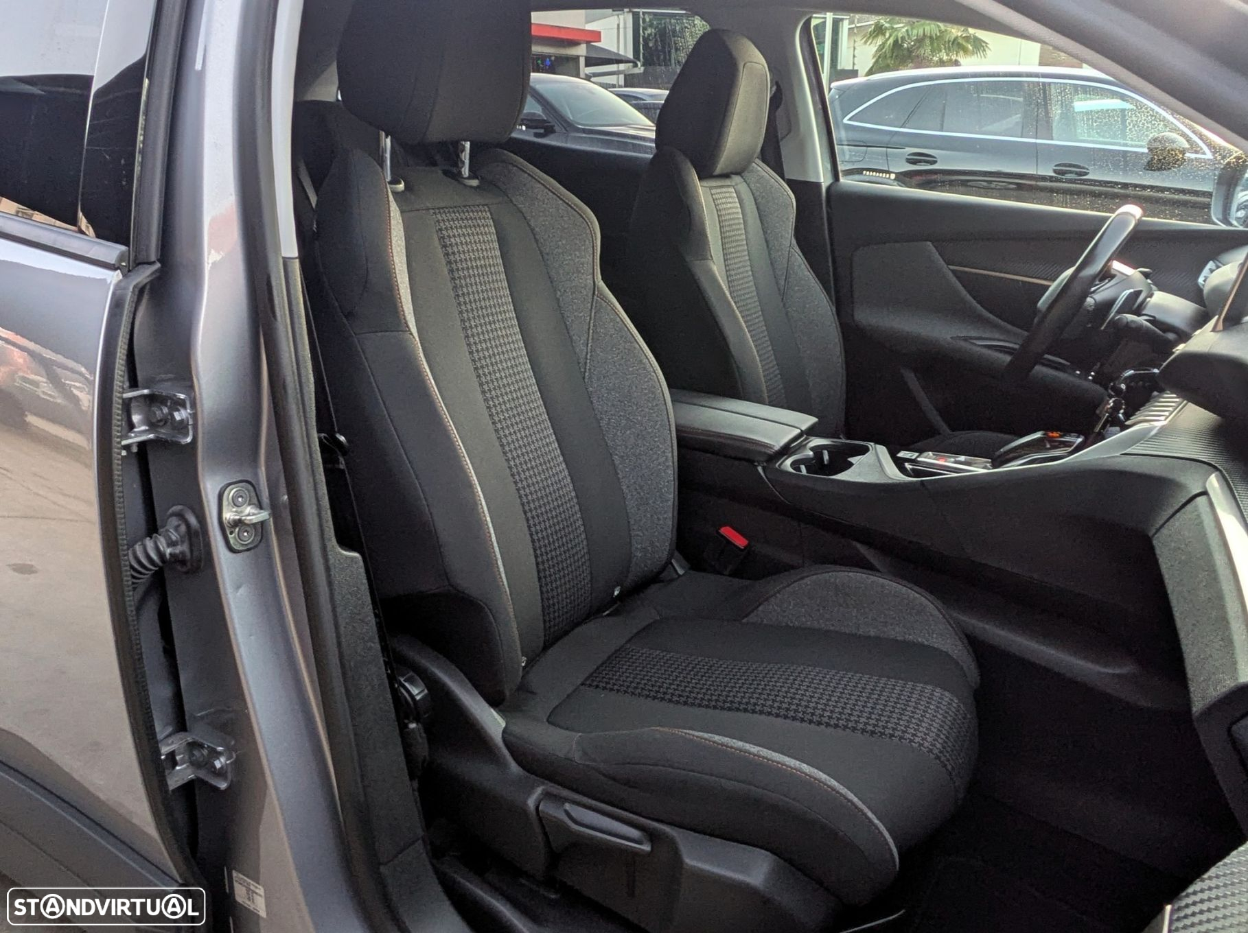 Peugeot 3008 1.5 BlueHDi Active Pack EAT8 - 25