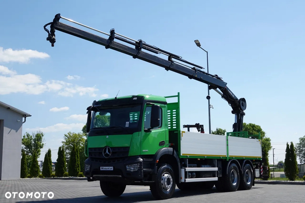 Mercedes-Benz AROCS 2636 / 6x4 / SKRZYNIOWY- 6,5 M / + HDS HIAB 4x wysów: 13 m / EURO 6 / 2018 ROK / STEROWANIE RADIOWE /OPONY 100 %