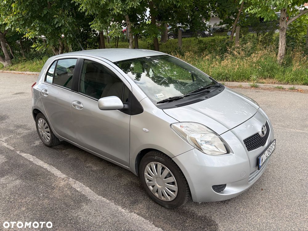 Toyota Yaris 1.3 Sol - 10