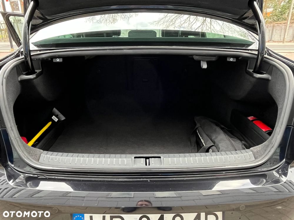 Volkswagen Passat 1.8 TSI BMT Comfortline DSG - 17