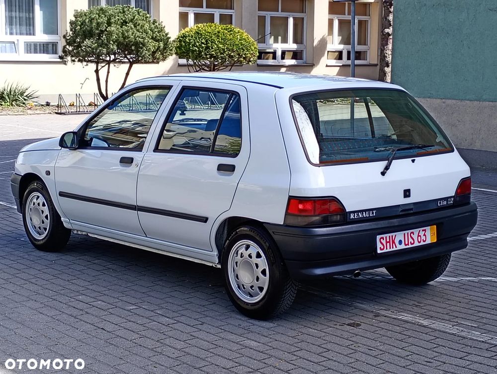 Renault Clio - 5