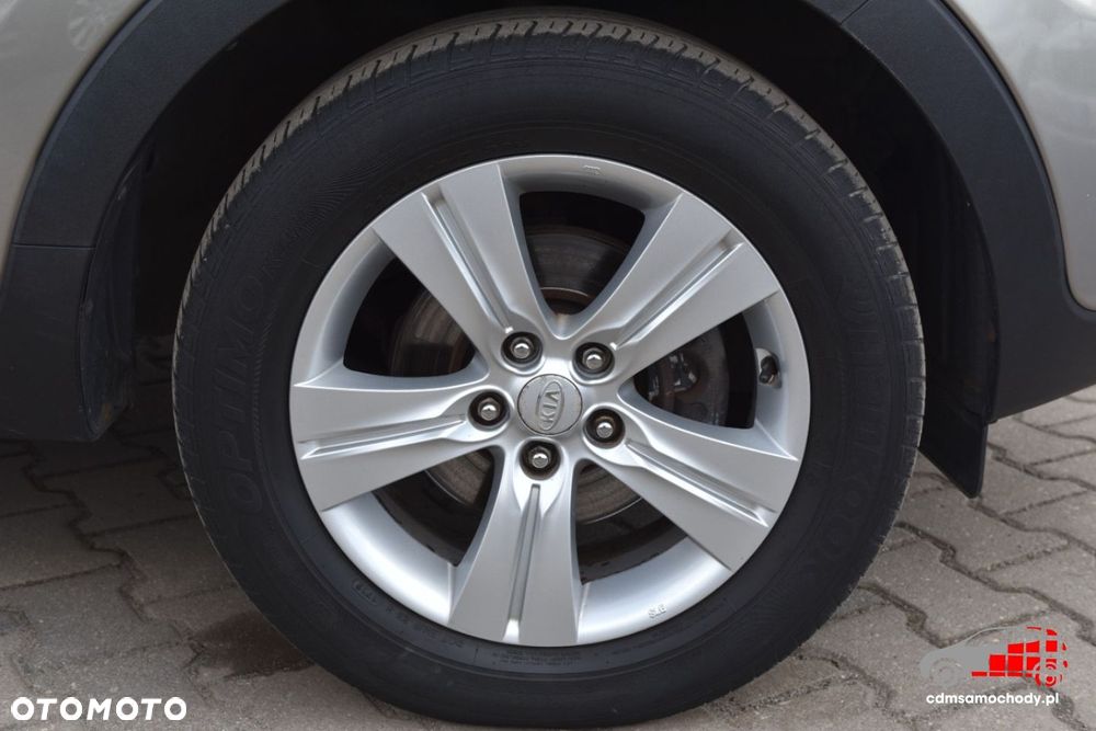 Kia Sportage - 12