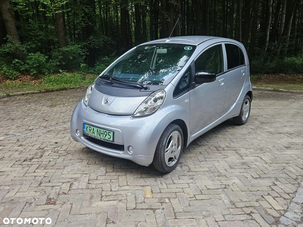 Peugeot iOn Standard - 2