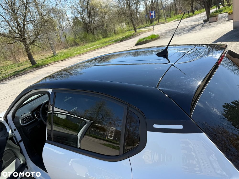 Citroën C3 1.2 PureTech Shine - 24