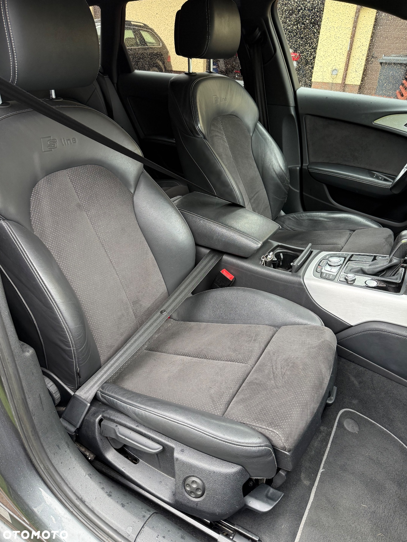 Audi A6 Avant 2.0 TDI Ultra S tronic - 28