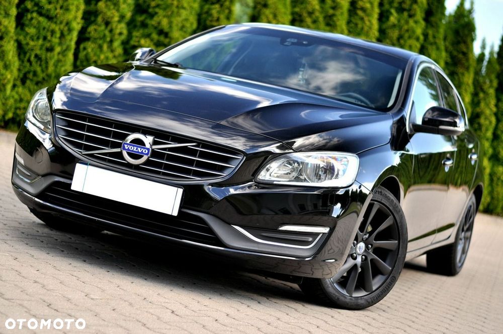 Volvo S60 D2 Drive-E Momentum - 32