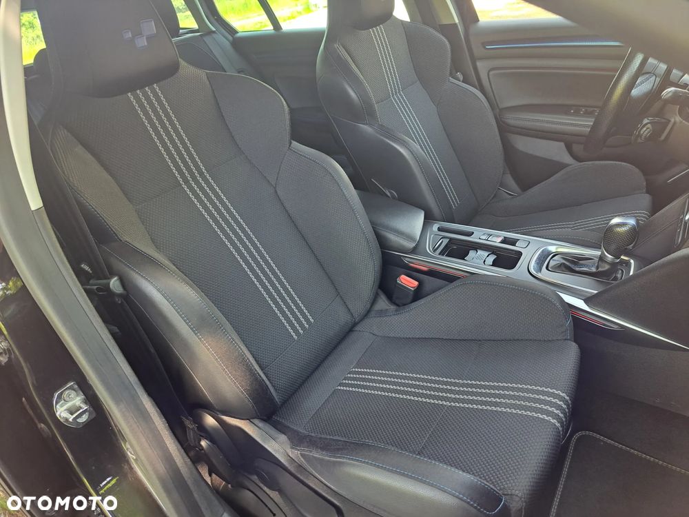 Renault Megane ENERGY dCi 165 EDC GT LINE - 27