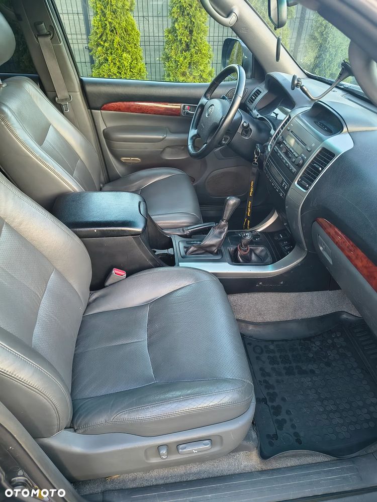 Toyota Land Cruiser 3.0 D Luna - 19