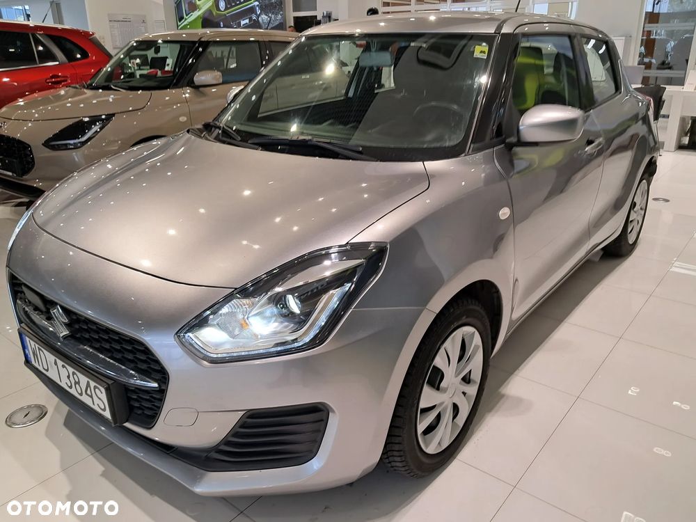 Suzuki Swift 1.2 Dualjet SHVS Premium CVT - 5