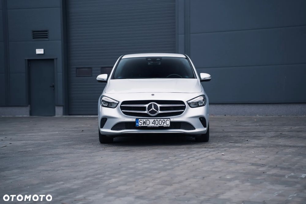 Mercedes-Benz Klasa B 220 4-Matic 7G-DCT - 2
