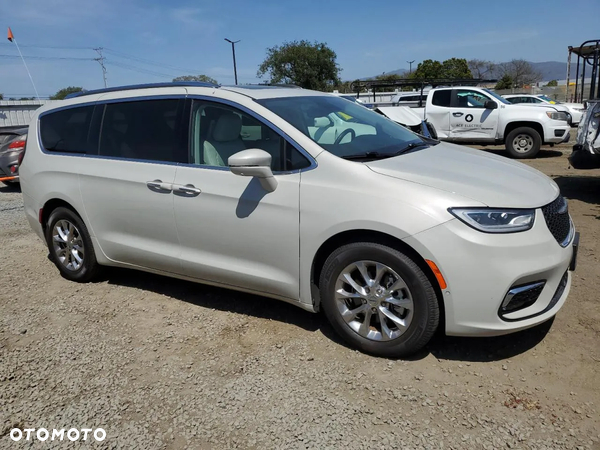 Chrysler Pacifica