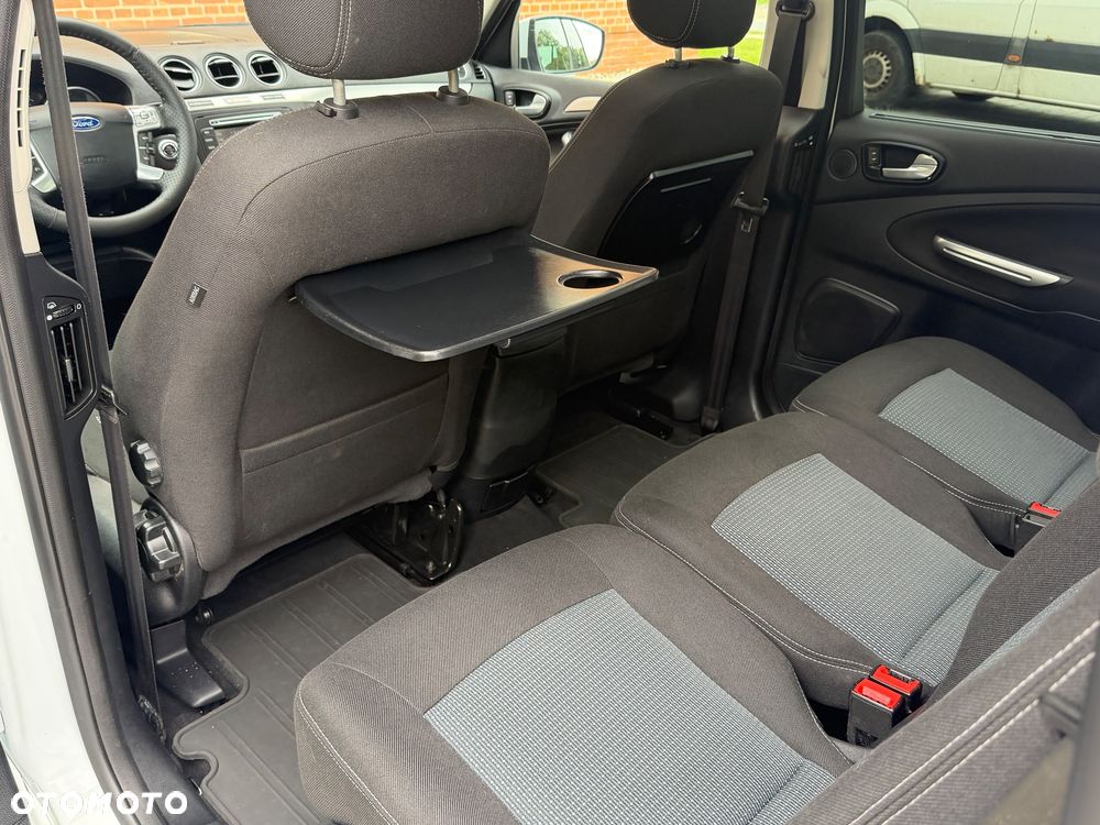 Ford Galaxy 2.0 TDCi Titanium - 9