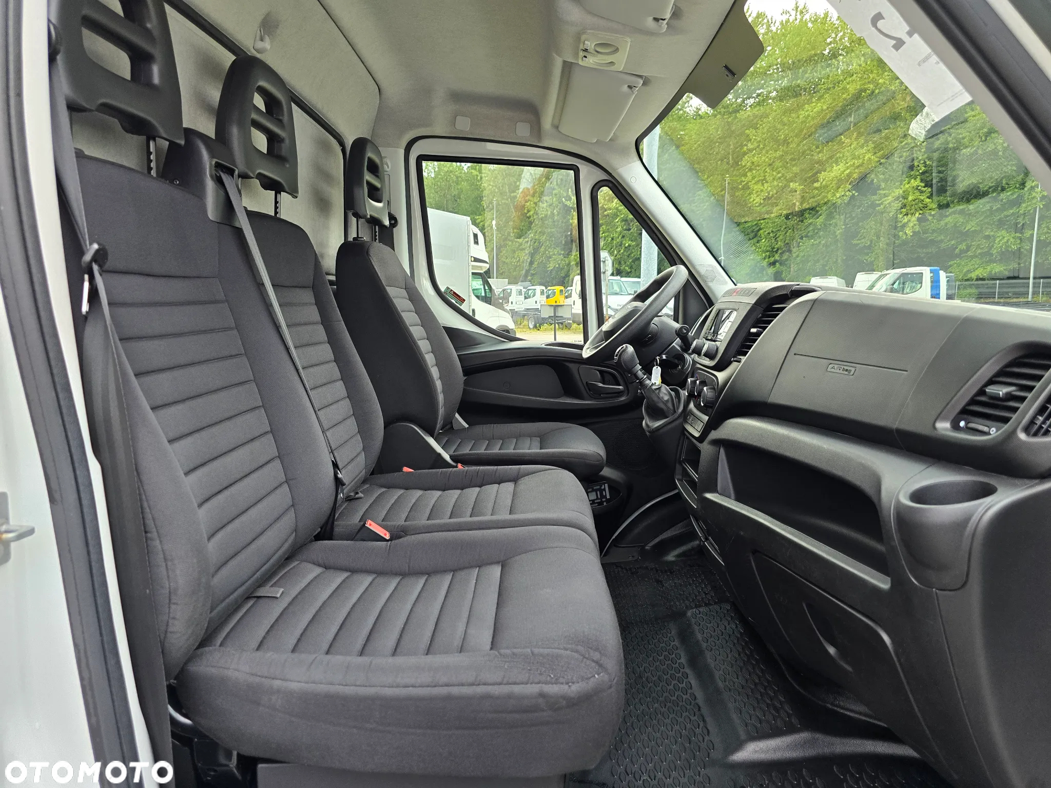 Iveco DAILY 35C16 Kontener - 14