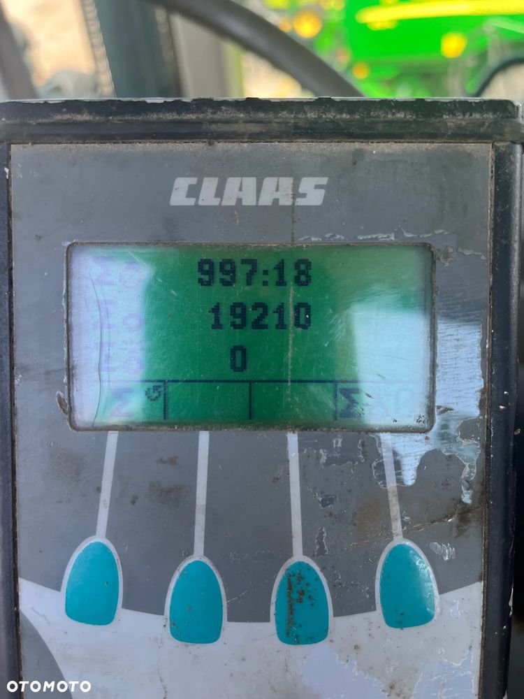 Claas Variant 350 - 13