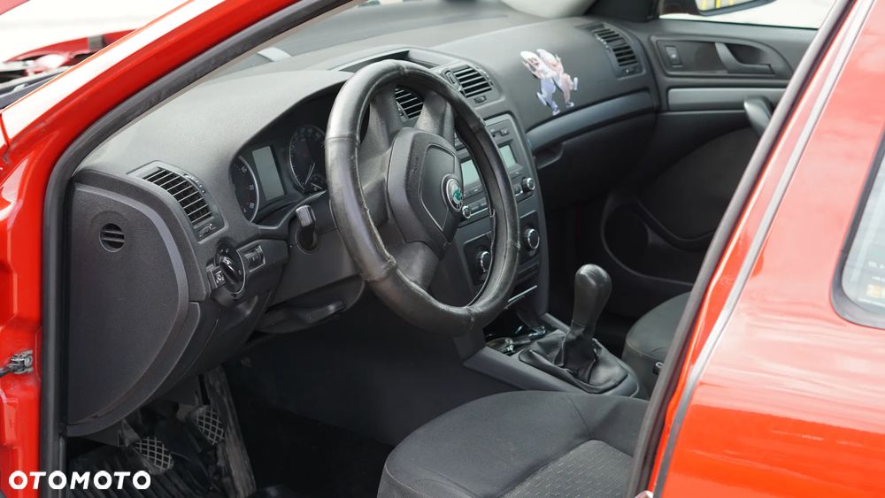 Skoda Octavia 1.6 Active - 16