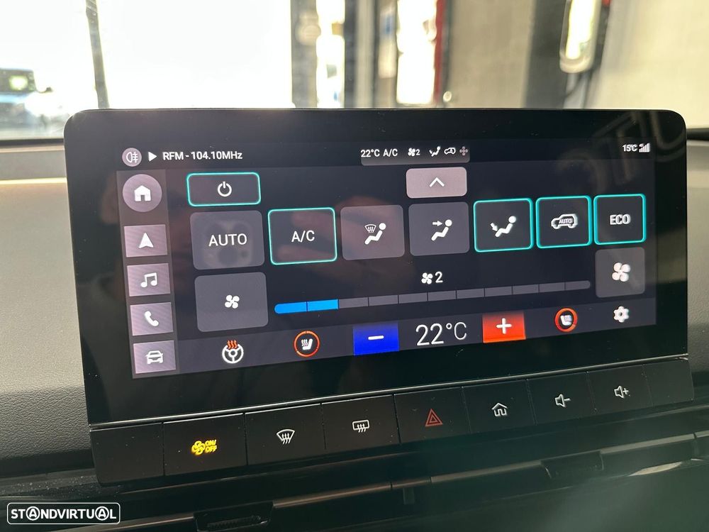 MG MG4 64 kWh Luxury - 41