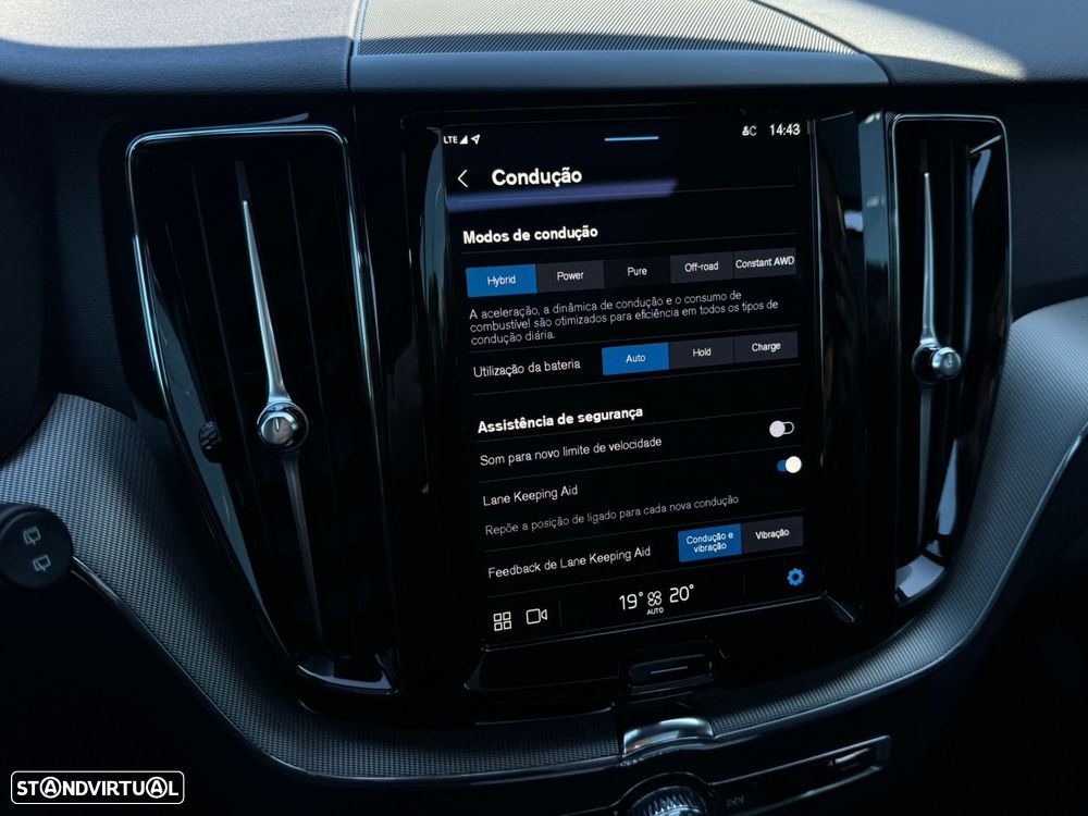Volvo XC 60 2.0 T6 PHEV Black Edition AWD - 49