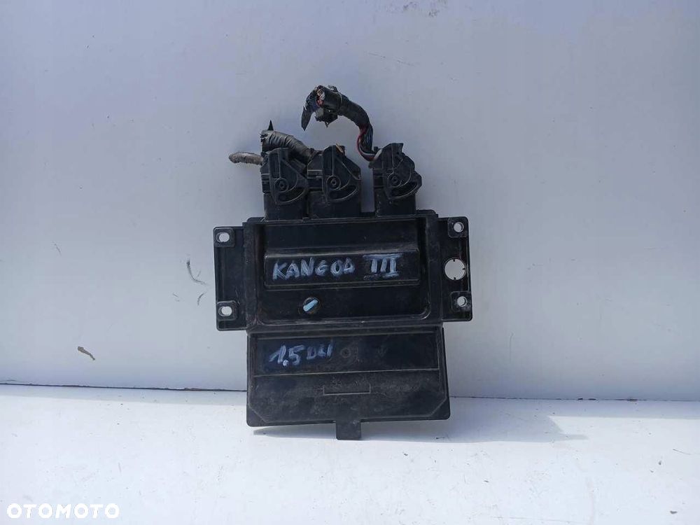 KOMPUTER STEROWNIK RENAULT KANGOO III 1.5 DCI 8200911560 - 2