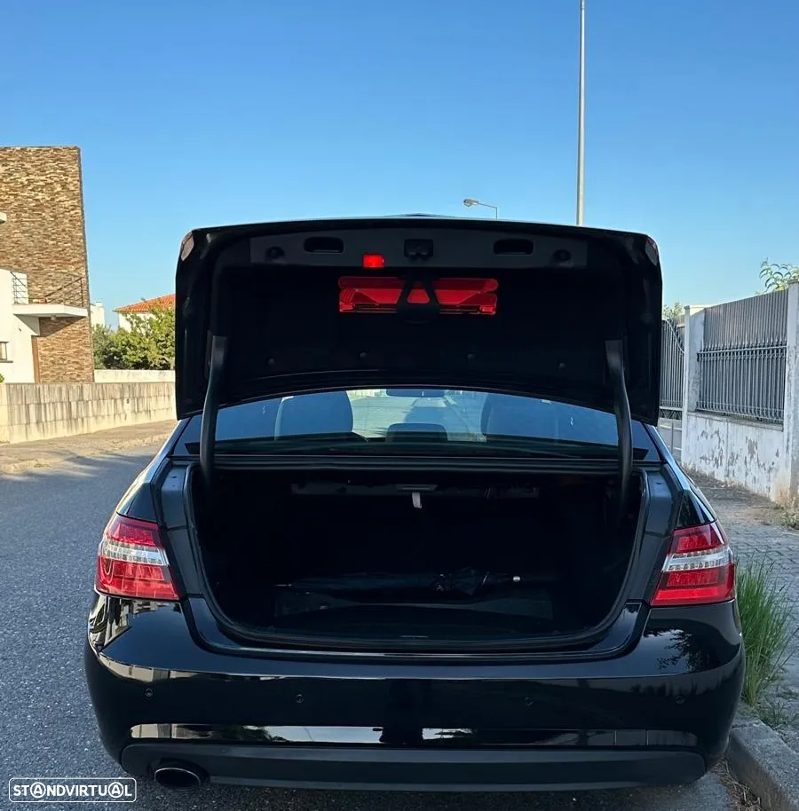 Mercedes-Benz E 250 CDi Avantgarde BlueEfficiency - 6