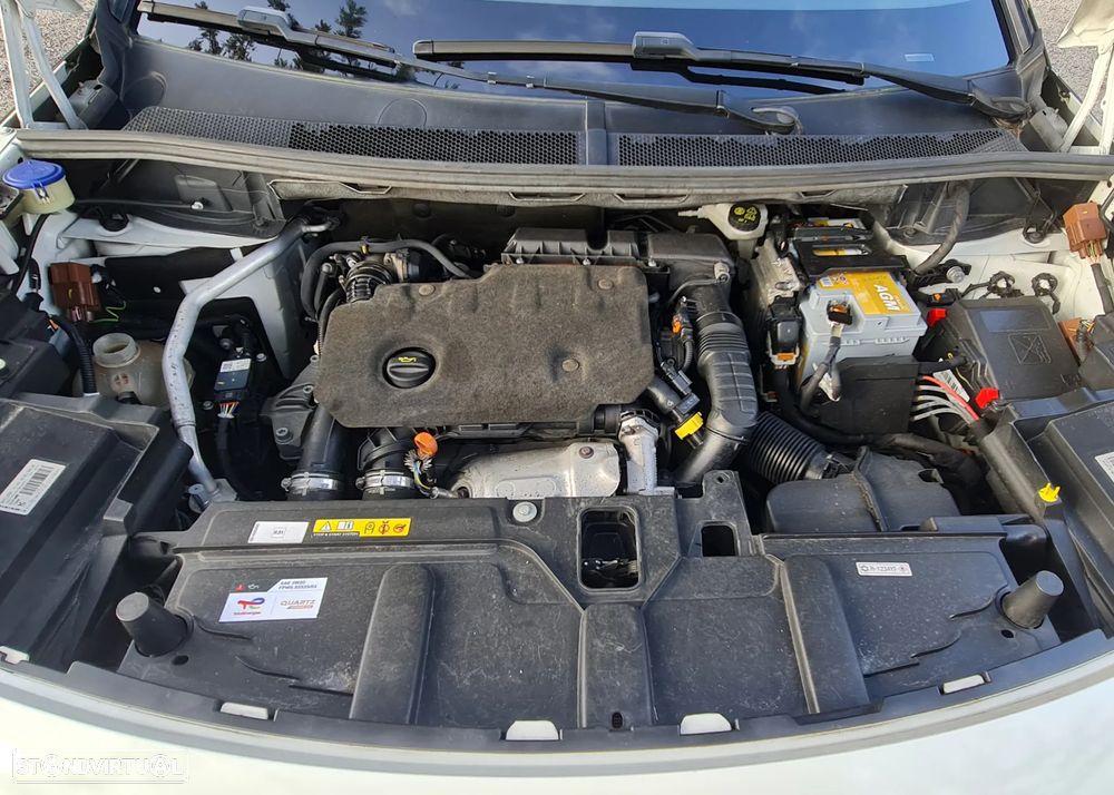 Peugeot 5008 1.5 BlueHDi GT Line Baixo Consumo - 16