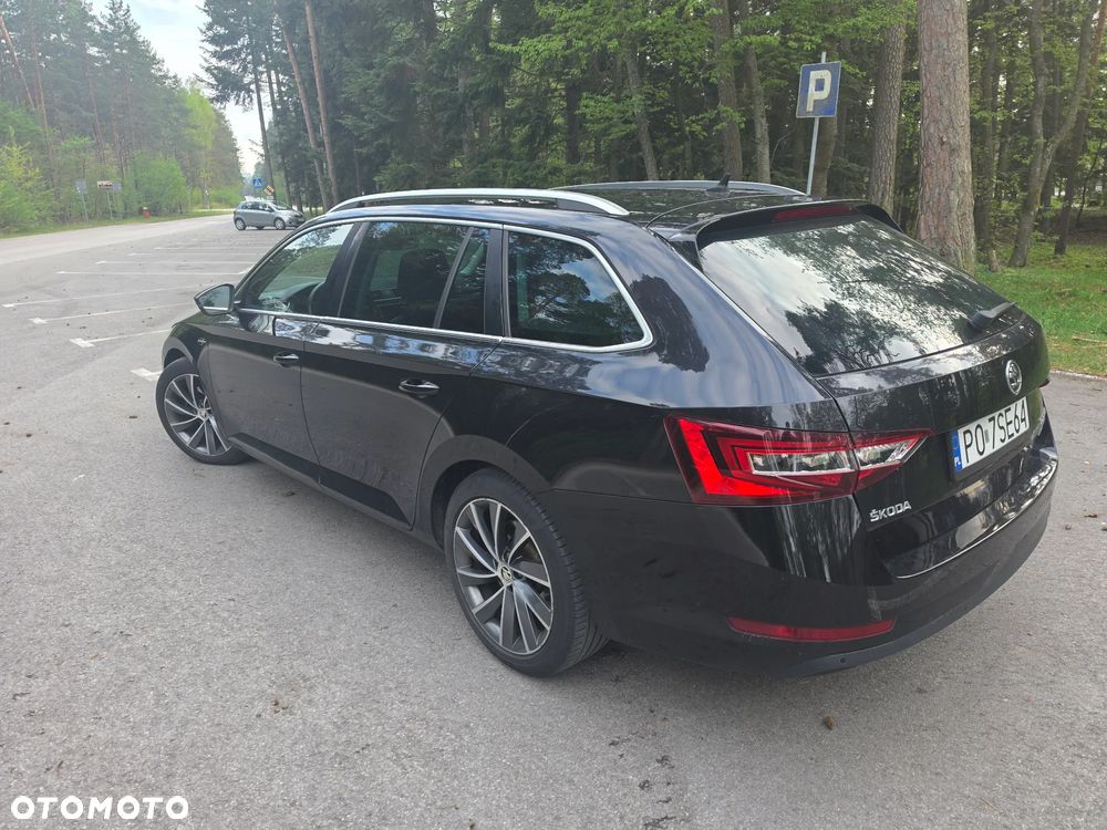 Skoda Superb 2.0 TDI 4x4 L&K DSG - 5