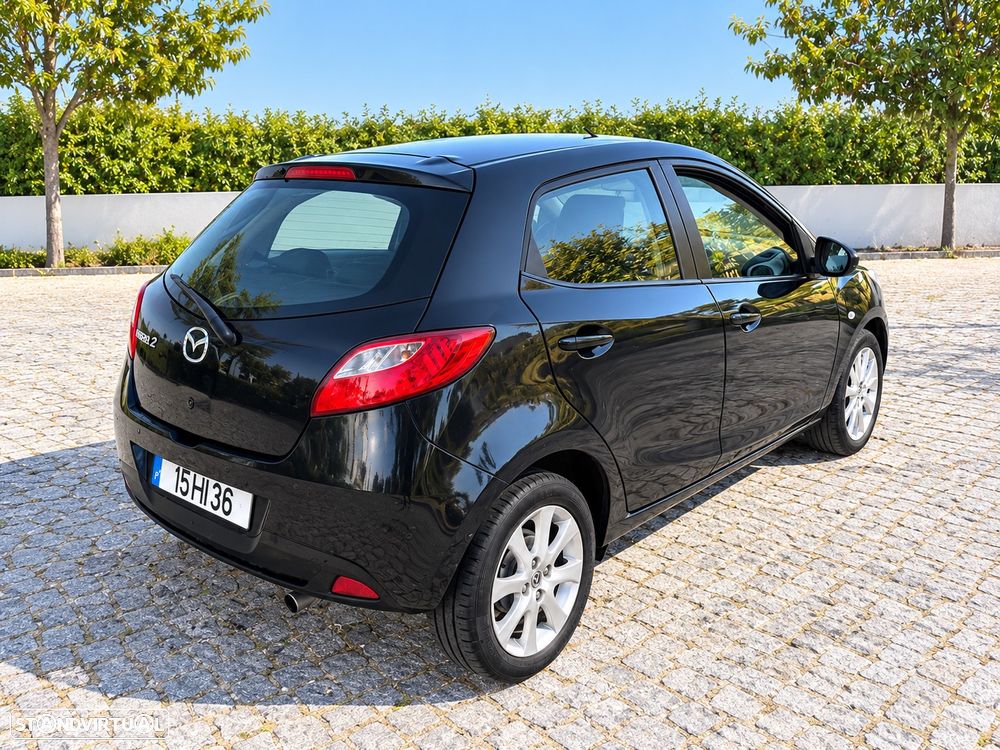Mazda 2 - 2