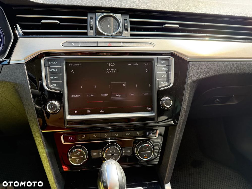 Volkswagen Passat - 6