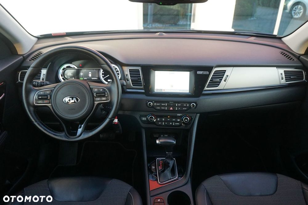 Kia Niro 1.6 GDI Hybrid L - 18