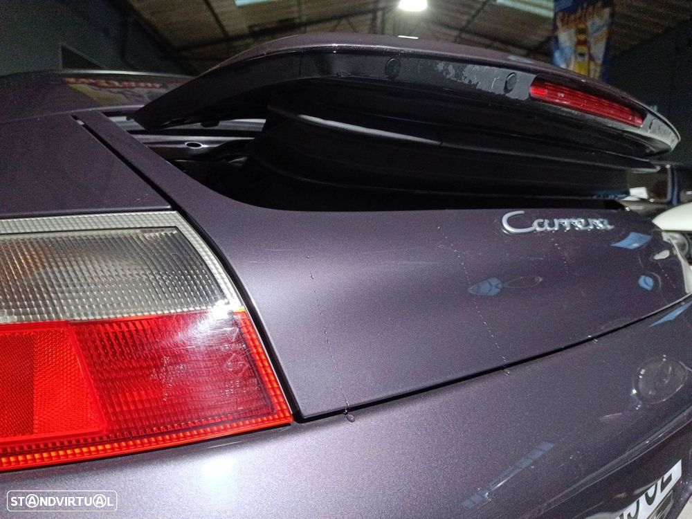 Porsche 911 Série F - 10