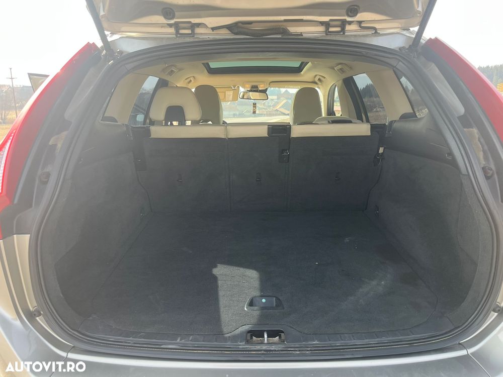 Volvo XC 60 D4 Summum - 6