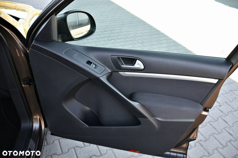 Volkswagen Tiguan - 23