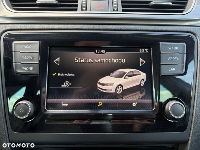 Skoda RAPID 1.0 TSI Style DSG - 8