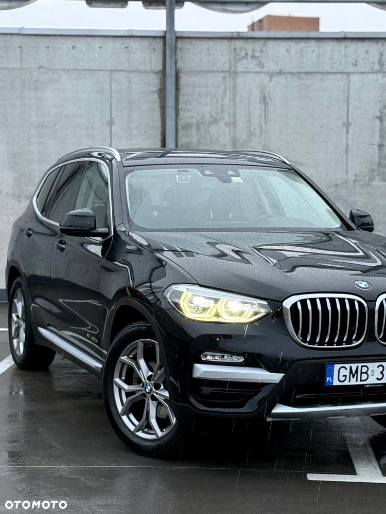BMW X3 xDrive20d - 24