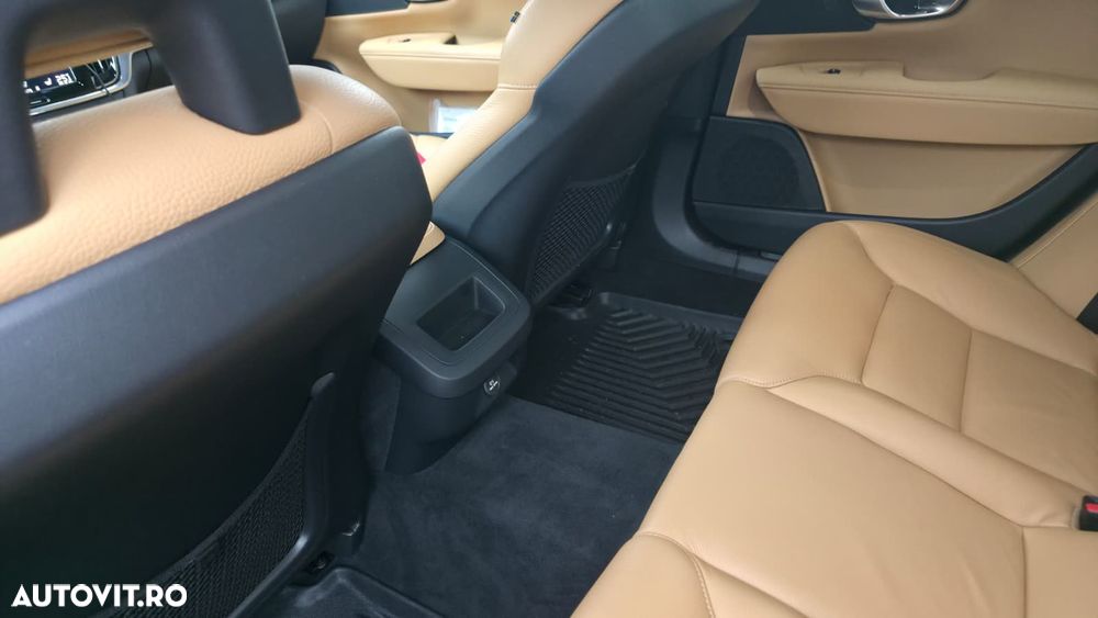 Volvo S90 D4 Geartronic Momentum Pro - 10