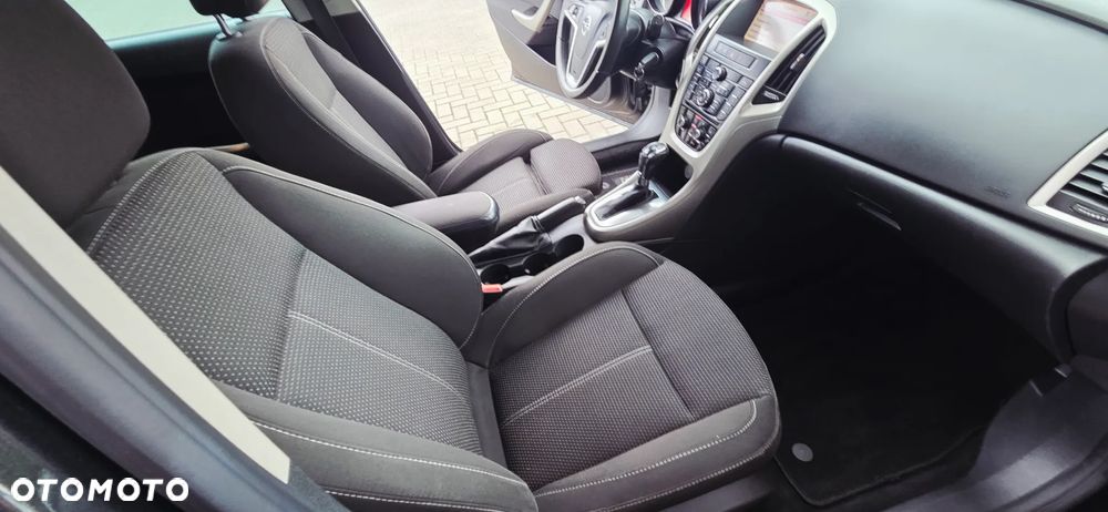 Opel Astra 2.0 CDTI DPF Automatik Design Edition - 31